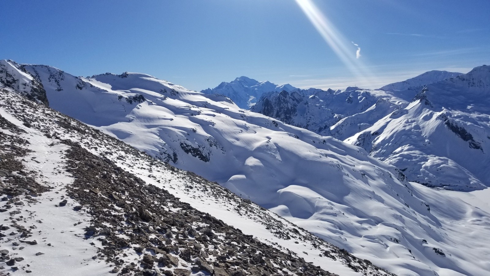 Mont-blanc et Buet depuis le col de Barberine... bien soufflé 