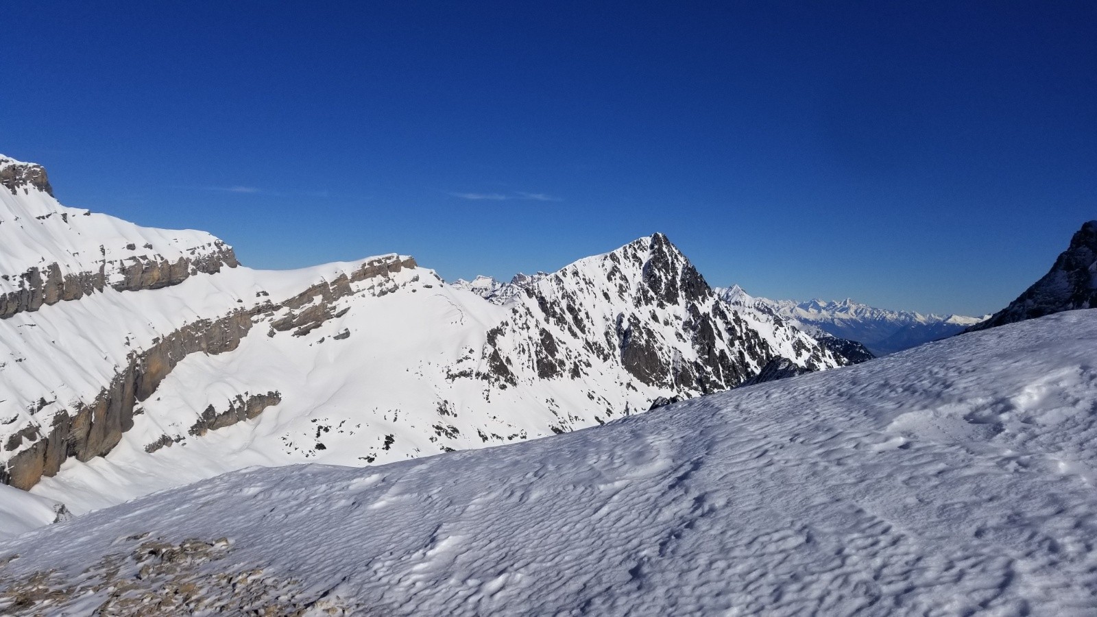 Côté vallon d'Emaney