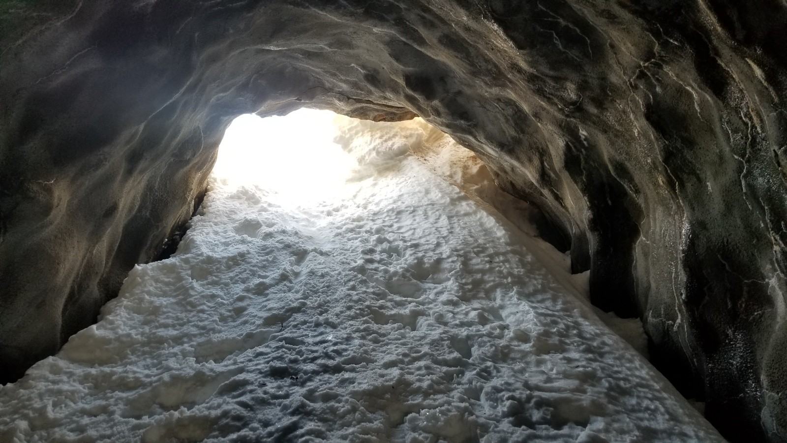 Entrée du 1er tunnel