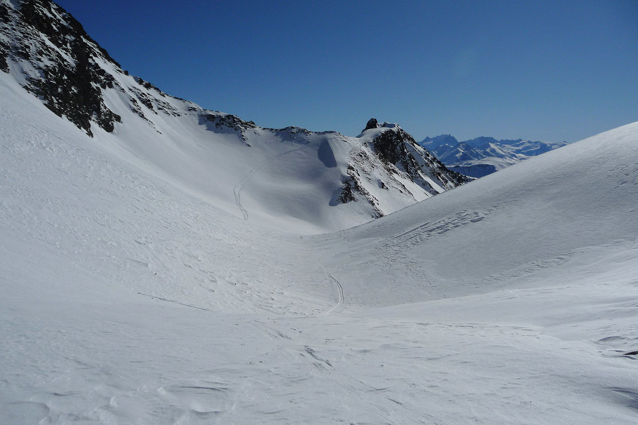 Col des Balmettes : Une courte remontée au col des Balmettes avant la descente finale.