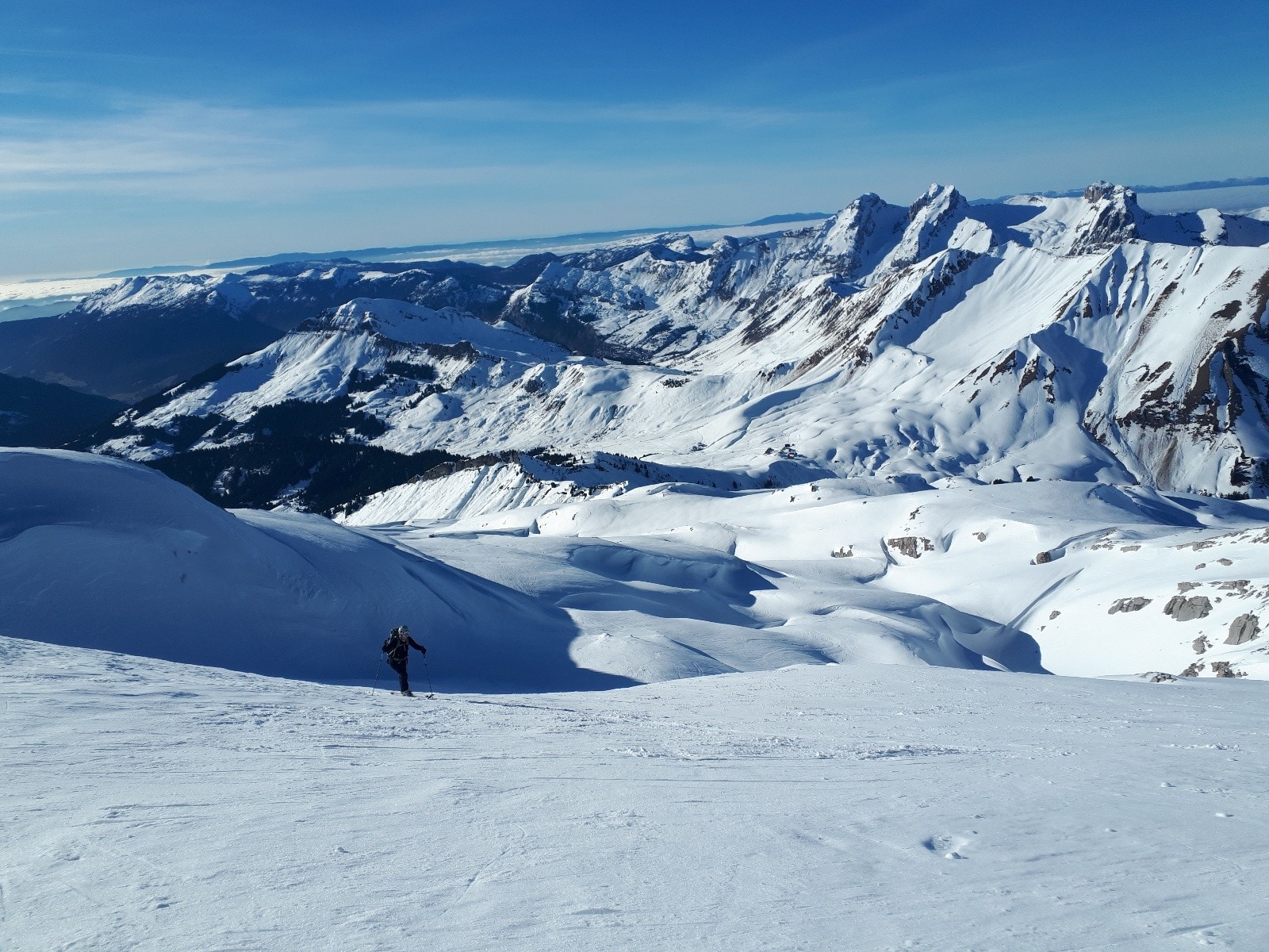 Sous la Pointe de la Carmelite. On peut voir la grande face de Grande Combe en arrière plan.