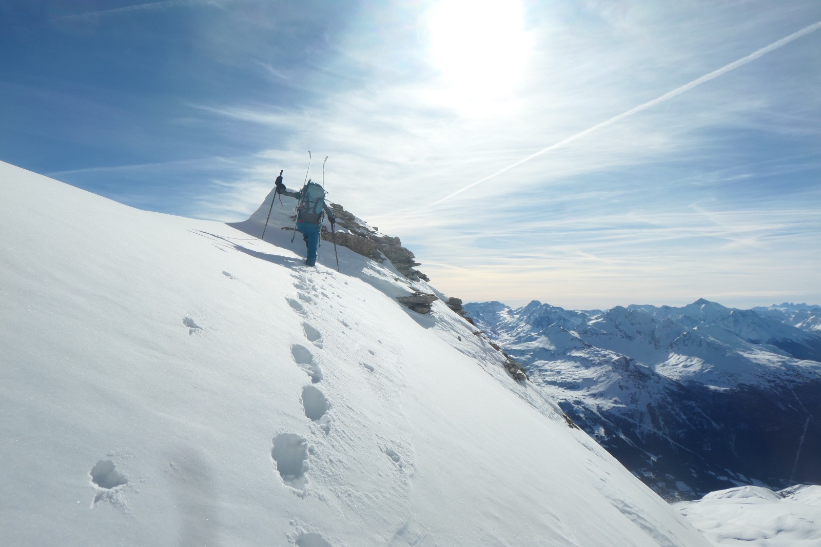 Dimanche : Second Summit 