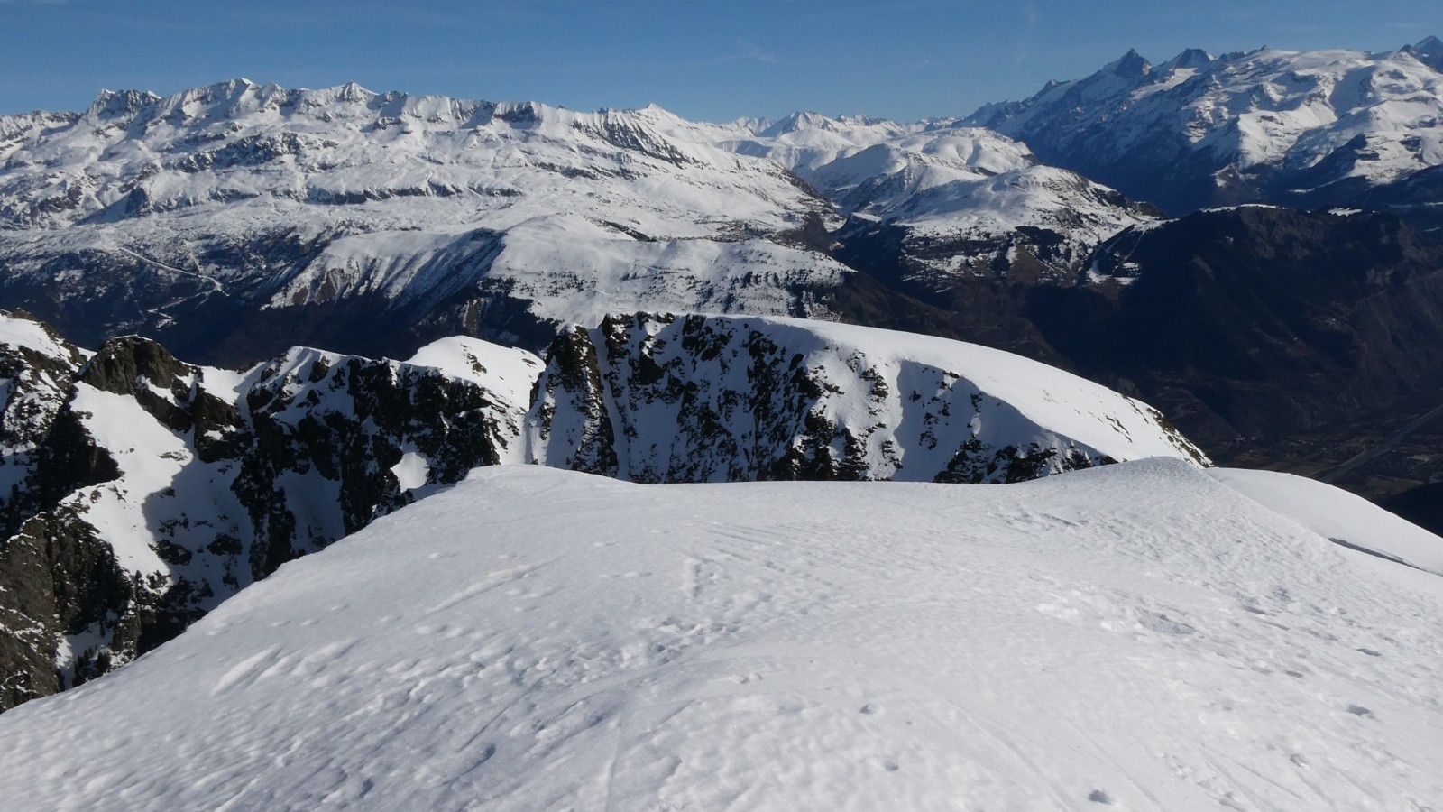 #9 Vue sommitale vers les Grdes Rousses et la Meije Vue sommitale vers les Grdes Rousses et la Meije