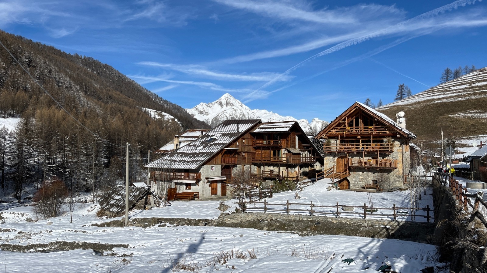 &nbsp;Le magnifique hameau de Rhuilles