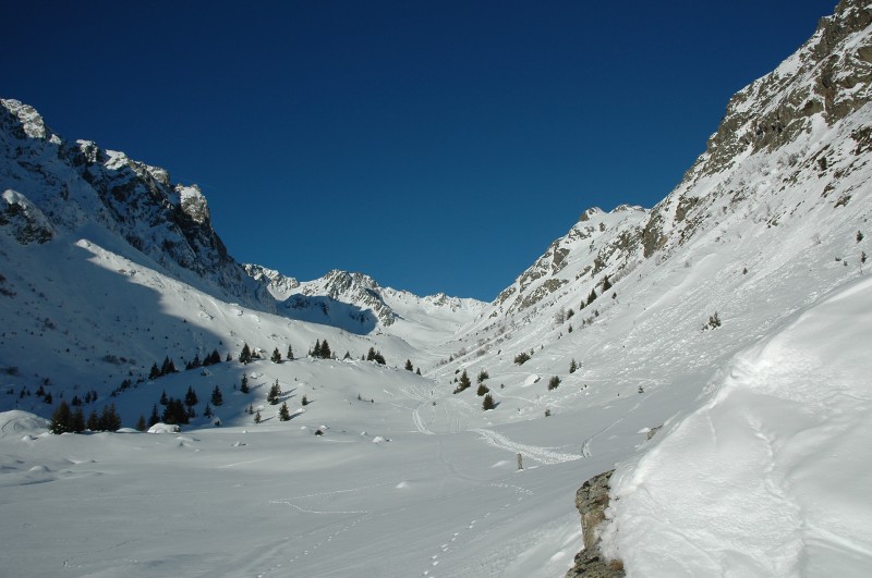Tour du pic sud du Merlet : La combe du Merlet bien tracée