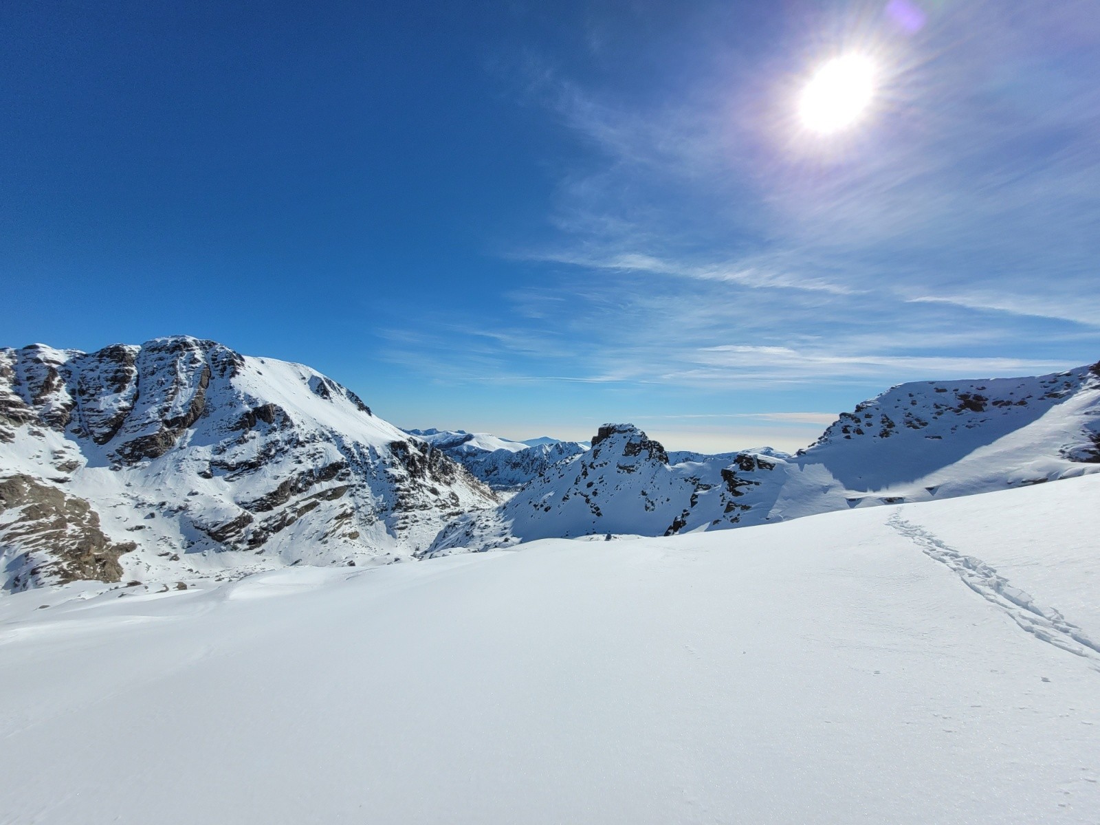 Corse au loin!&nbsp;