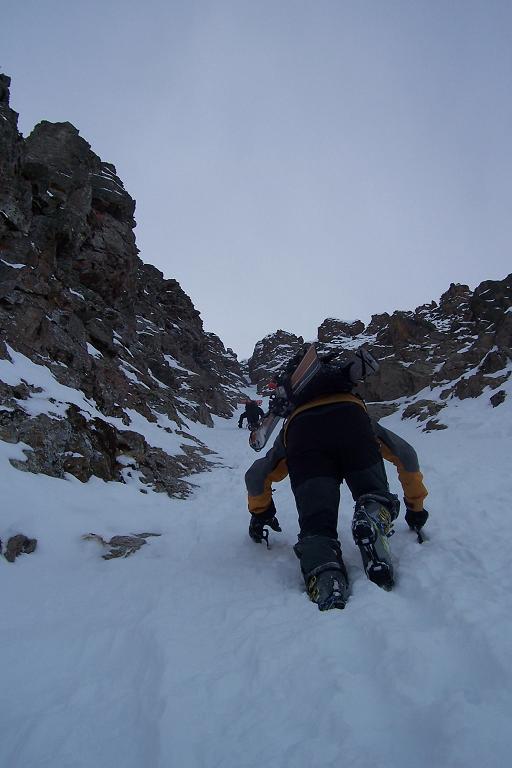 Couloir de droite : Les traçeurs ouvrent la voie (avec les odeurs qui vont bien)..