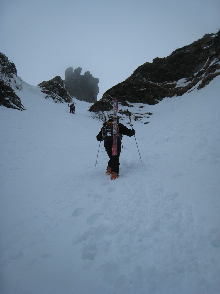 Dans le couloir : Etroiture