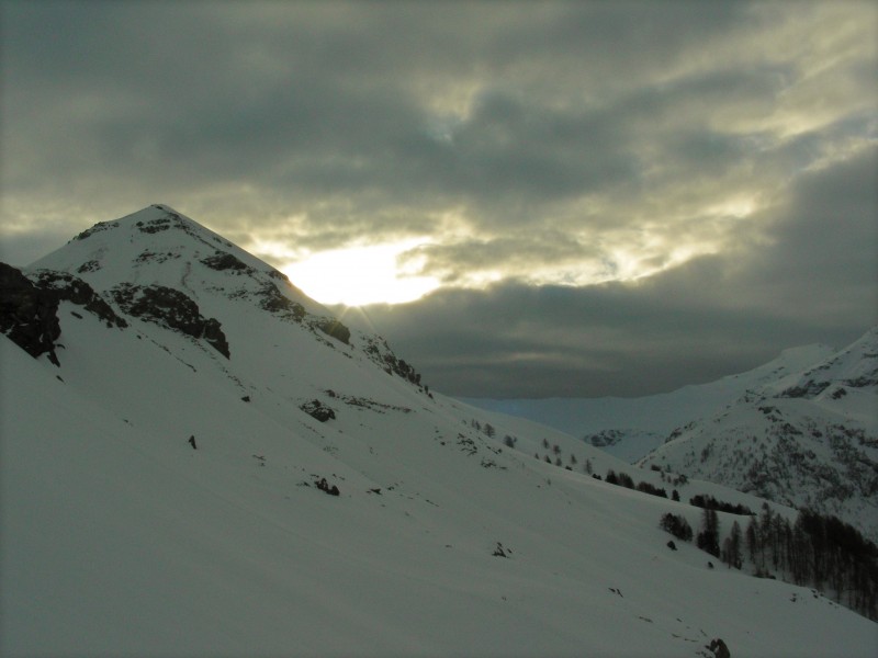 Lever de soleil : Timide lever de soleil... Le créneau météo s'essoufle.