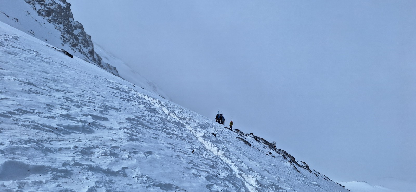 Les Slovaques suivent