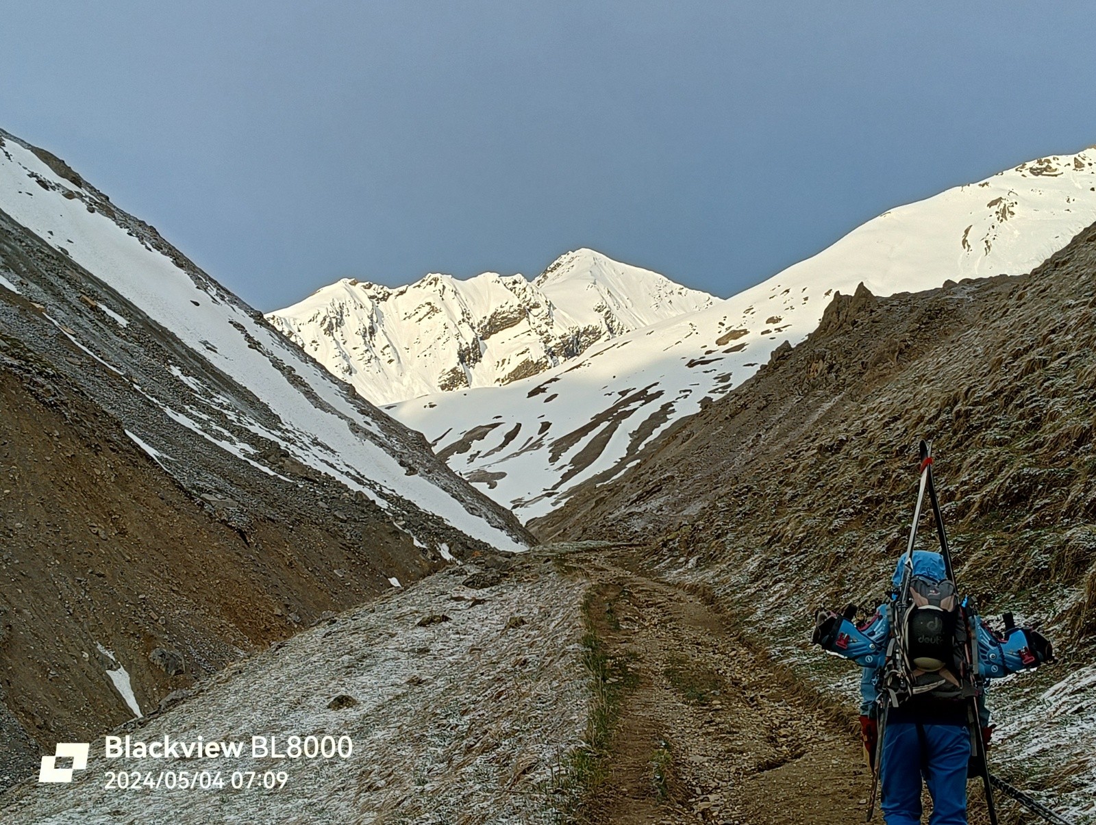 Le soleil illumine déjà la Pointe des Lauzettes&nbsp;