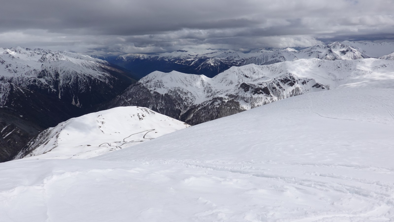 Notre dernière descente à venir pour rejoindre le Camp des Fourches