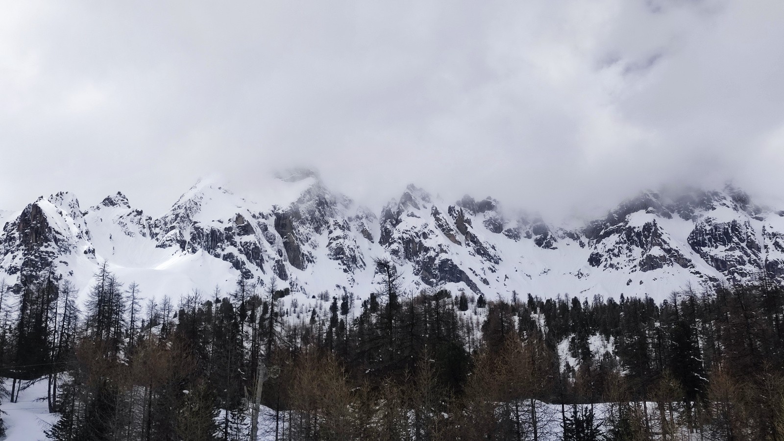 Les nuages sont arrivés