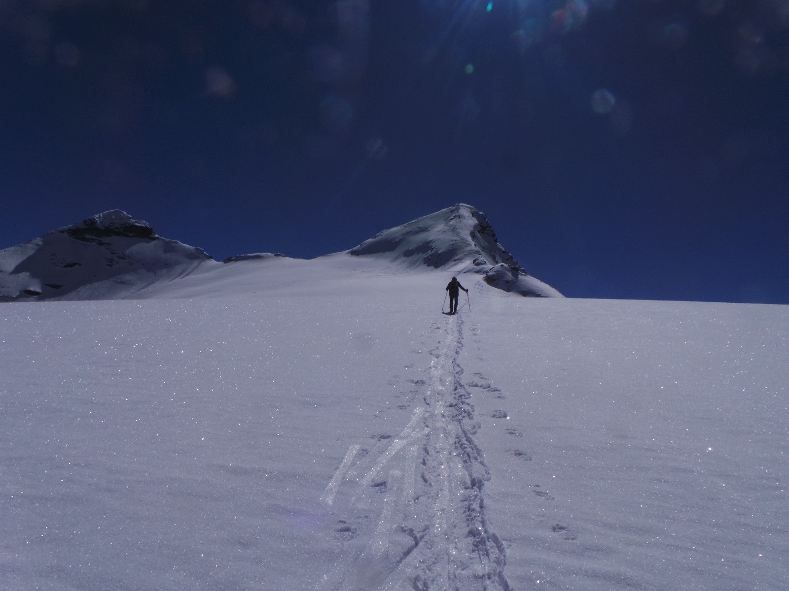 #8 Traversée du plateau supérieur, cocotte-minute sous pression. Traversée du plateau supérieur, cocotte-minute sous pression.