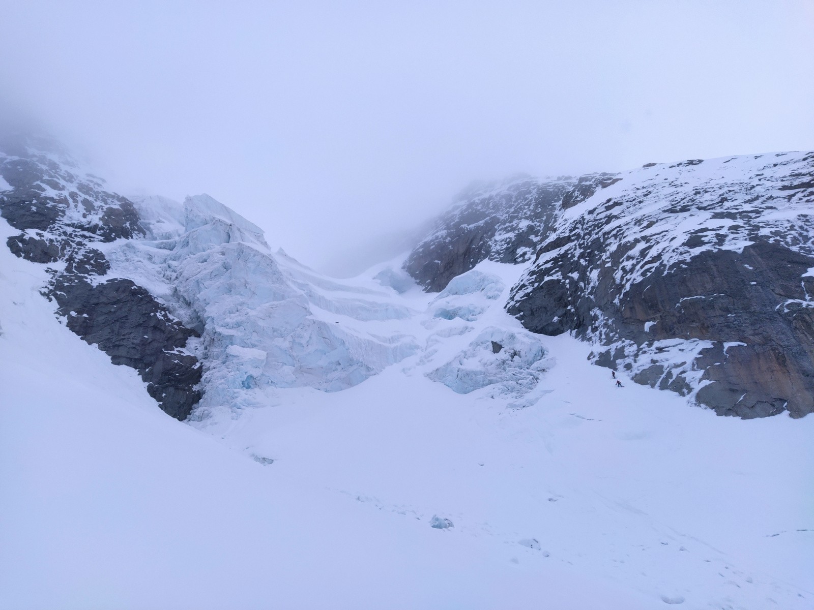 Le passage tout à droite (rive gauche du coup...)