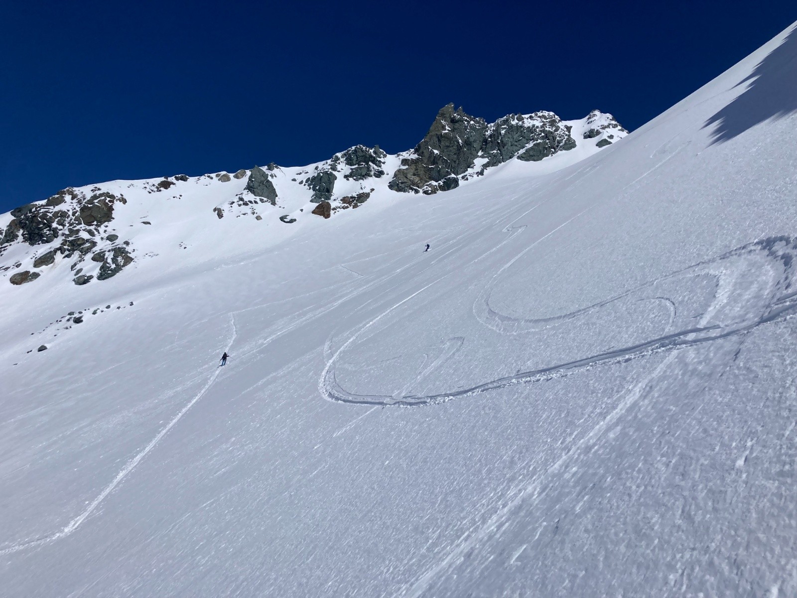  Très bon ski sous le col des Roches