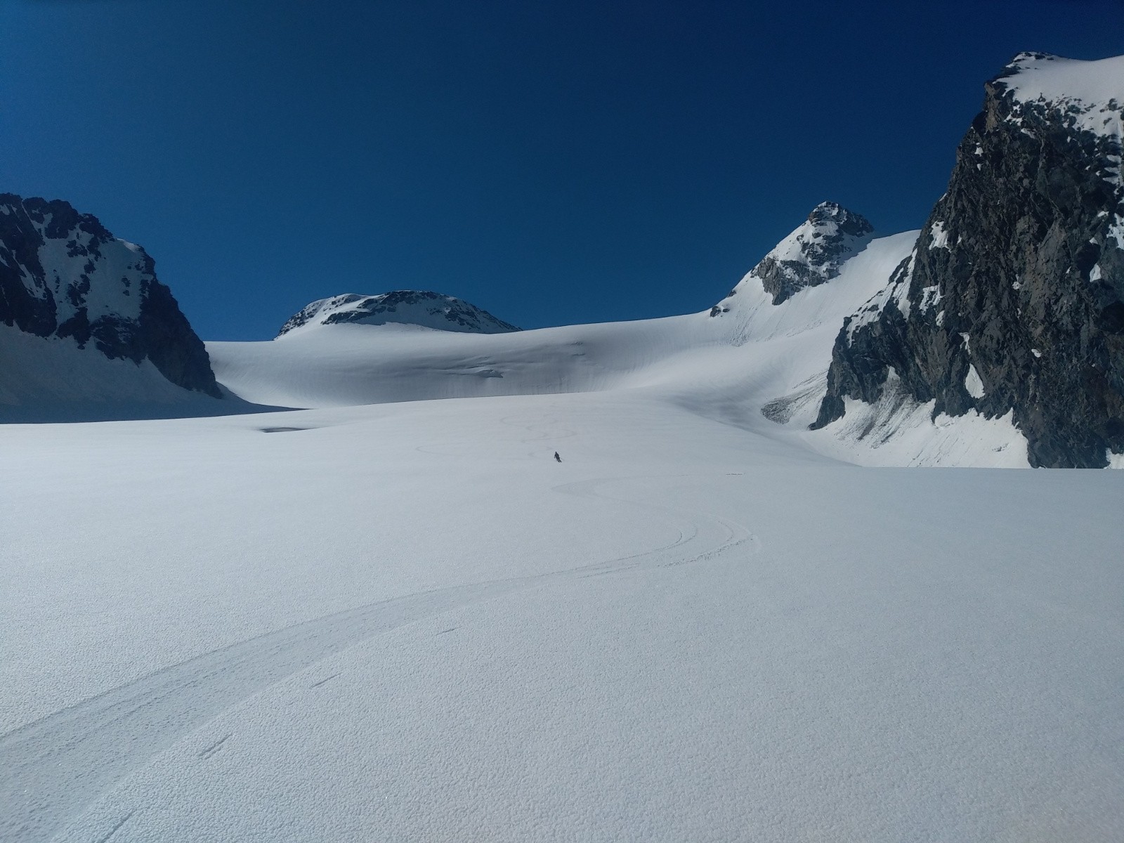 Descente sur le glacier de Gébroulaz