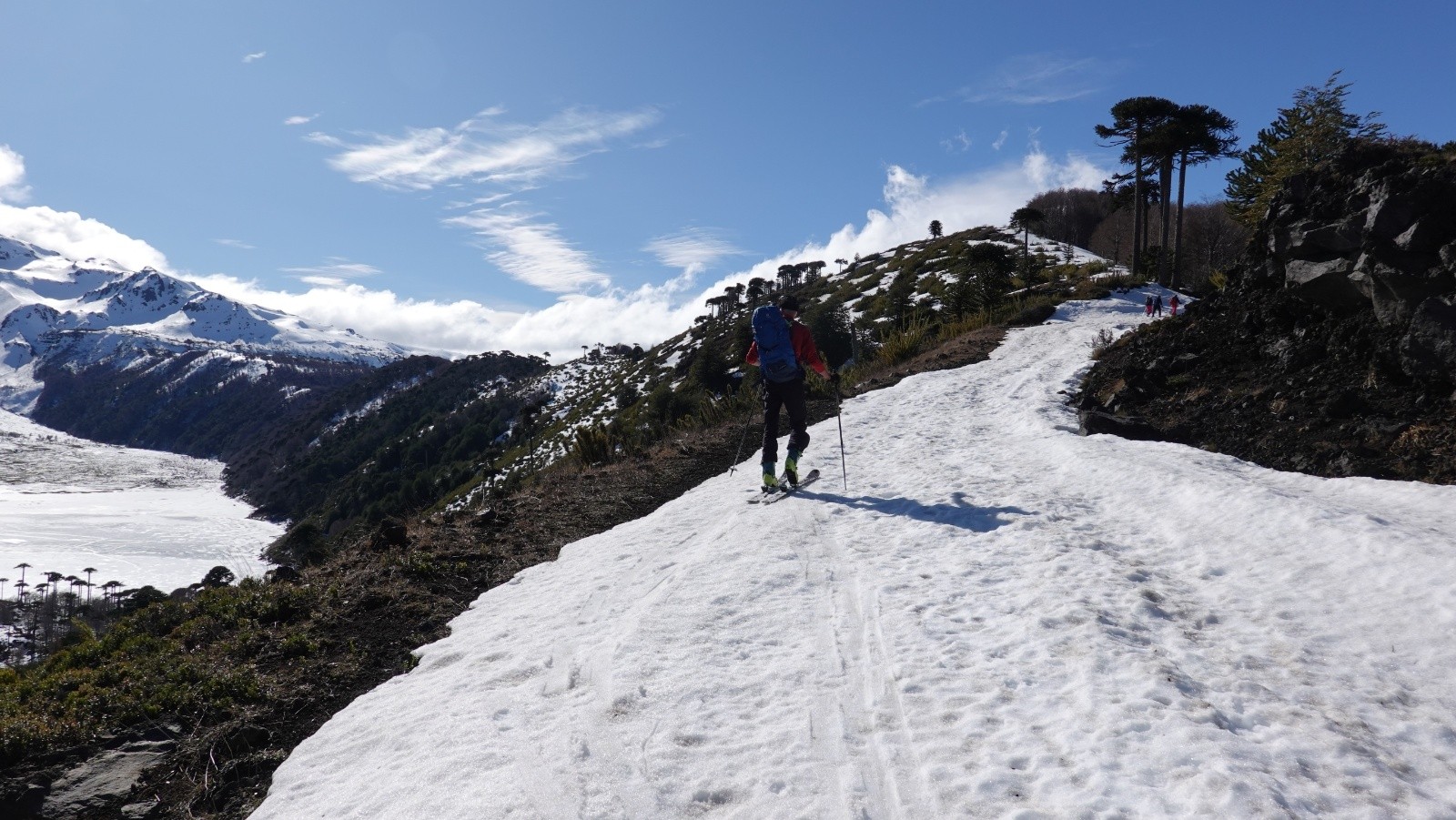 En arrivant au Mirador Fundo de la Laguna Blanca