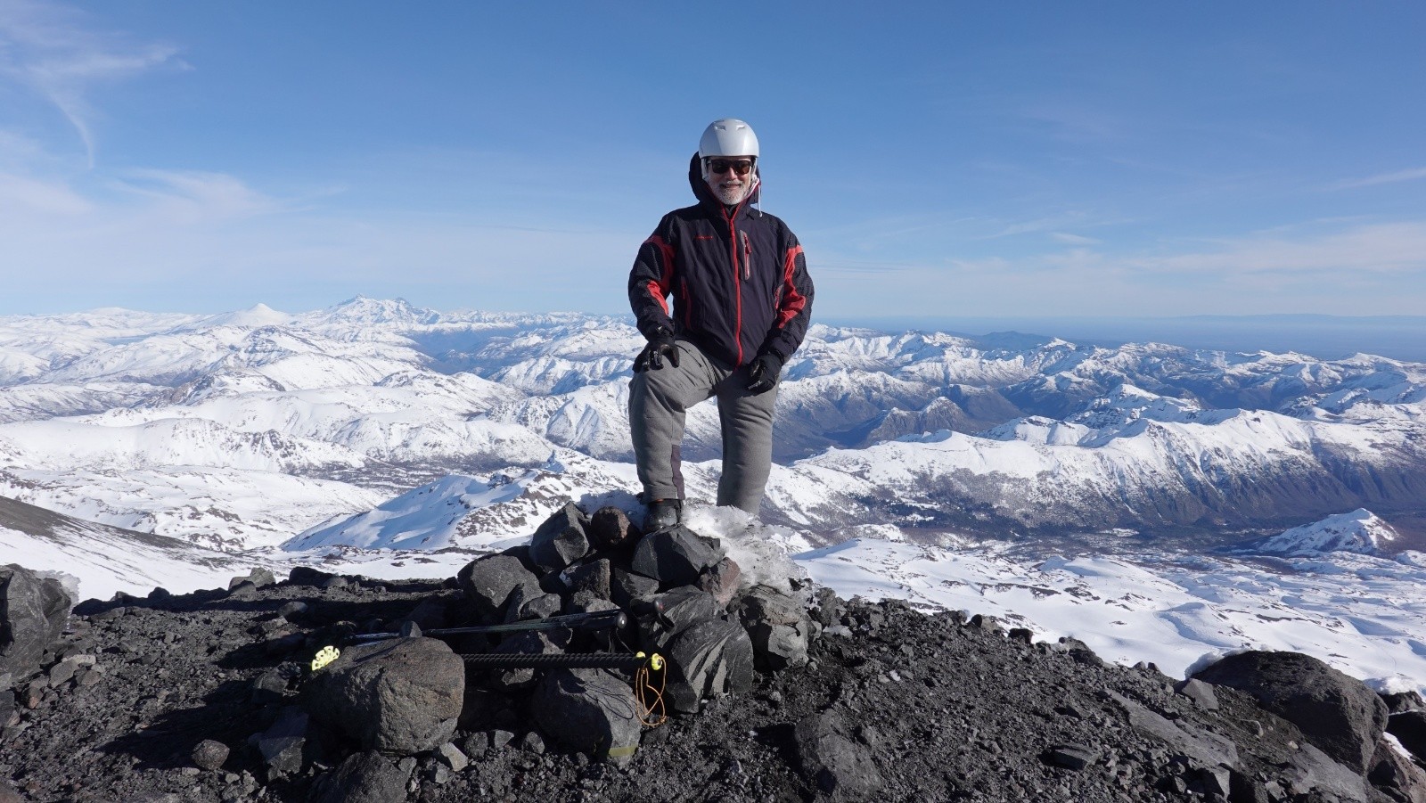 Didier au sommet du volcan Chillan Nuevo