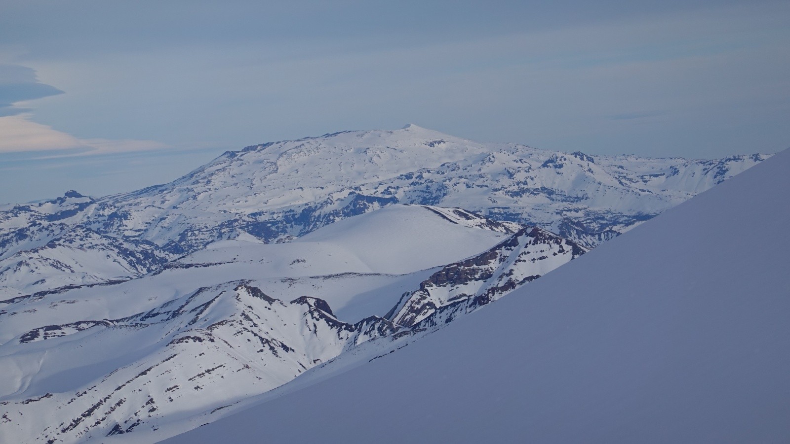 Le volcan argentin Copahue pris au téléobjectif