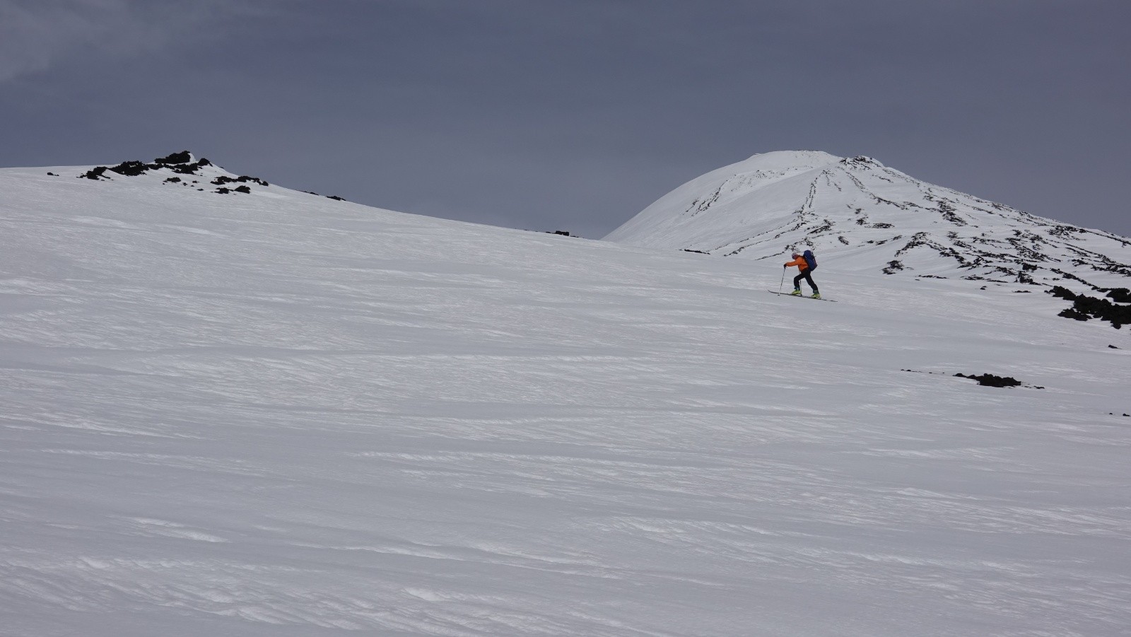 Nous allons suivre l'itinéraire plus long mais plus skiable : la voie SE