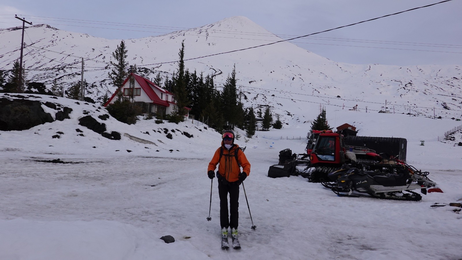 A l'arrivée, Daniel content d'avoir découvert et skié ce nouveau volcan