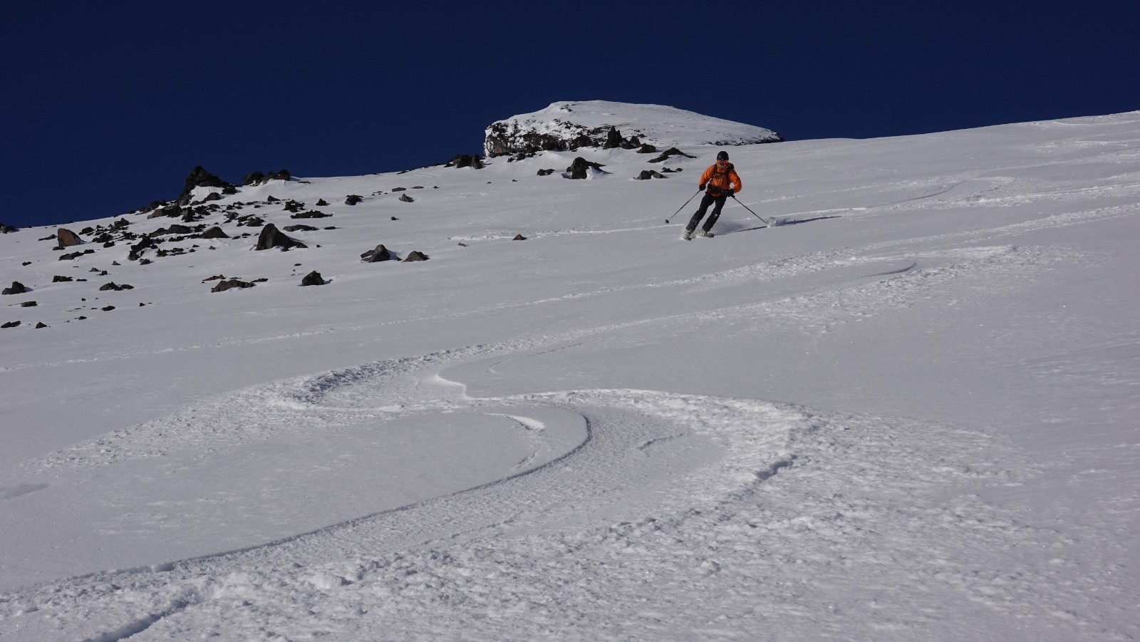 Début de descente en bonne neige