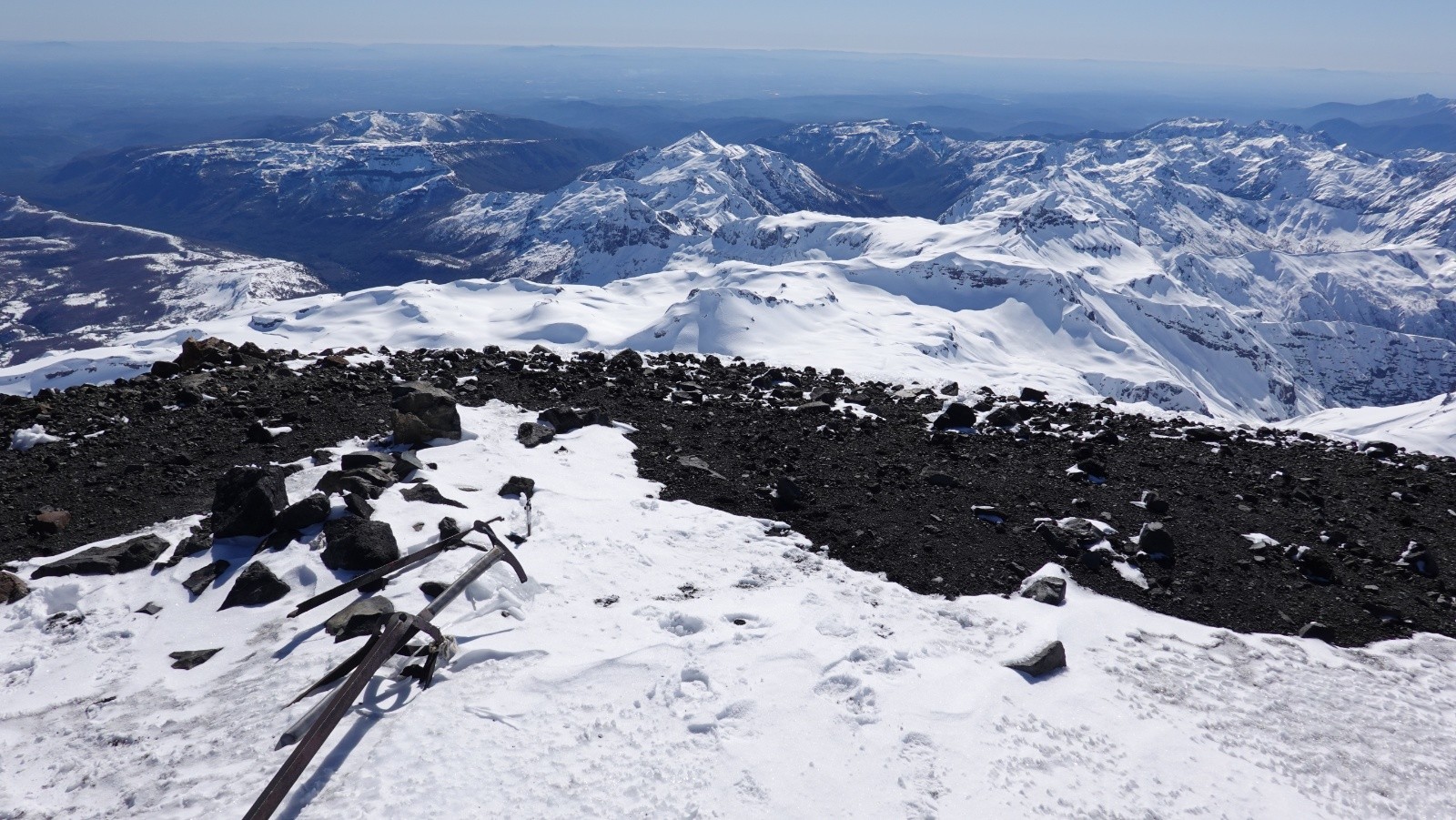 Depuis le sommet, panorama vers le Nord