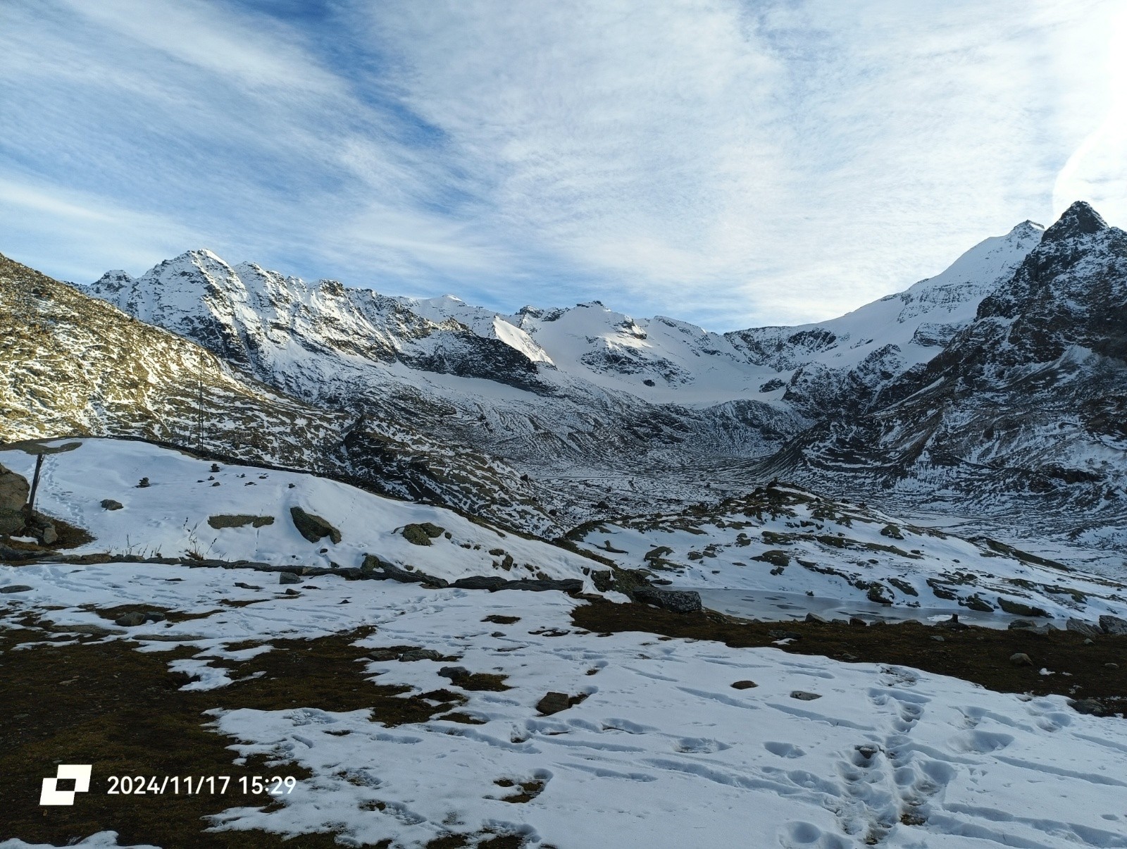  Dernier regard sur le cirque des Evettes