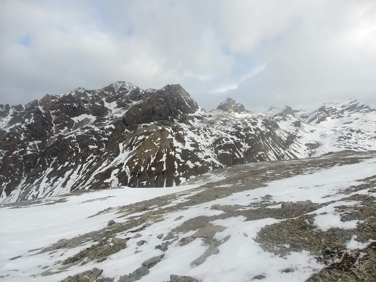 Vue vers Bazel depuis les Plates du Vallonnet