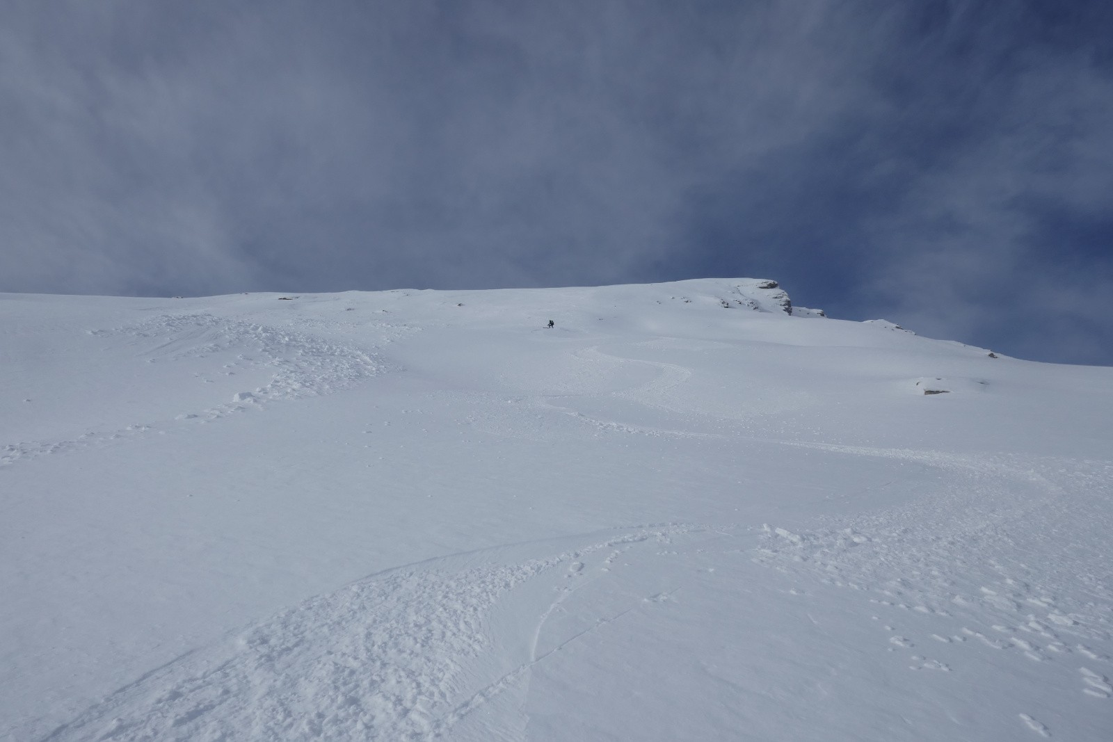 Tout bon avec cette neige plaquée 