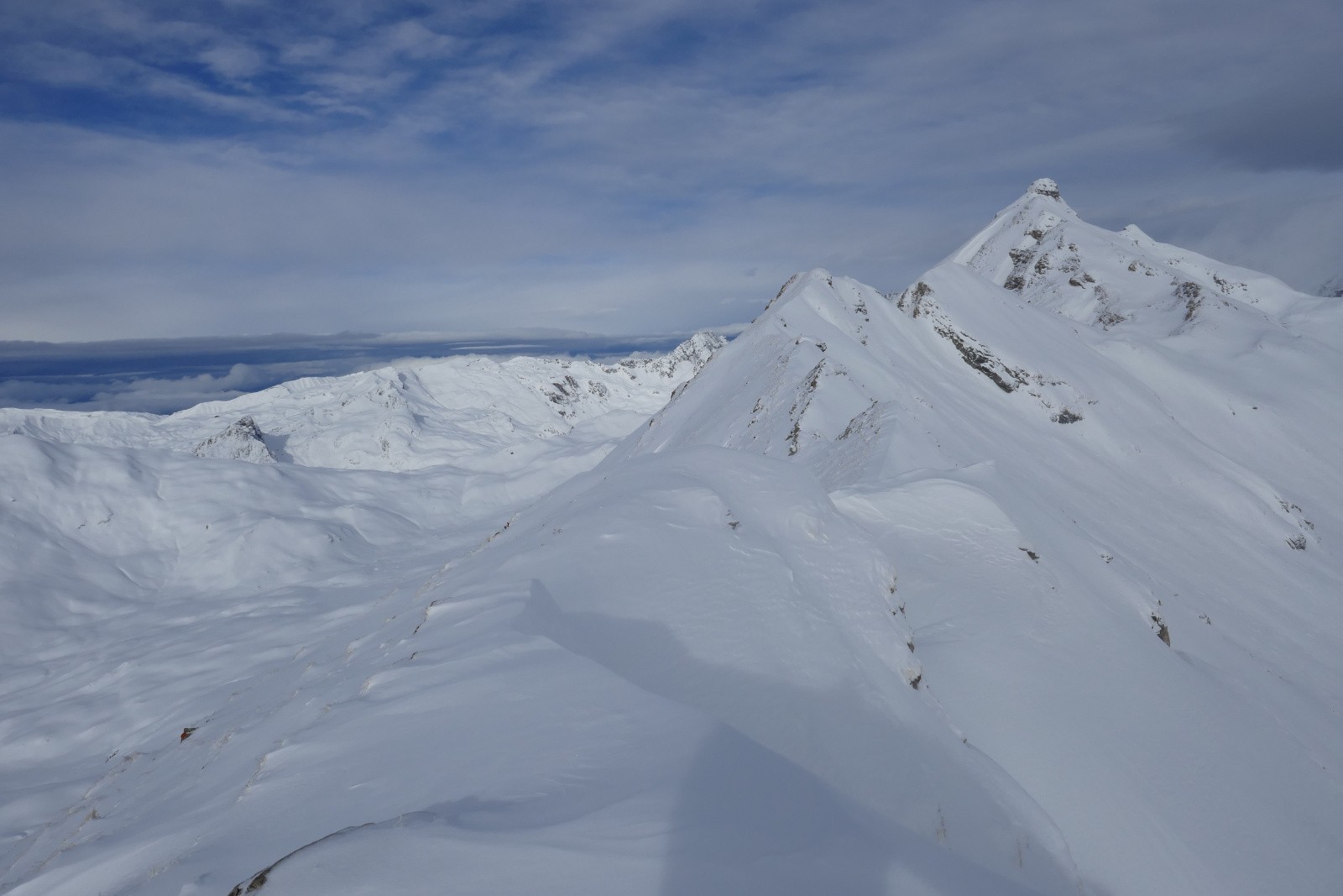 Derrière c'est blanc 