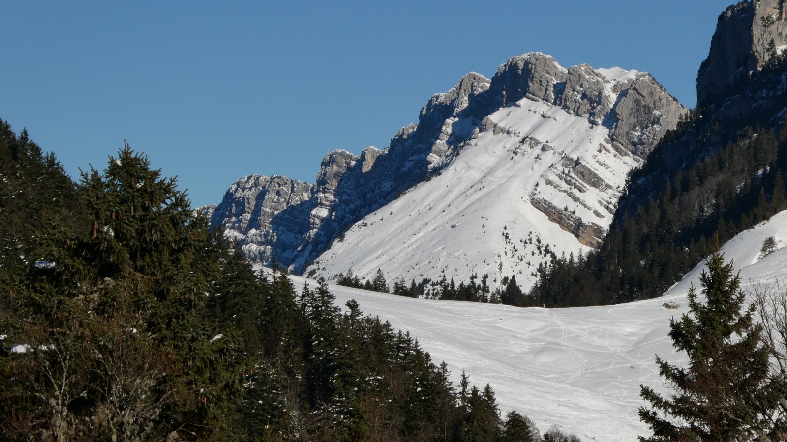 Col des Ayes et Lances de Malissard 