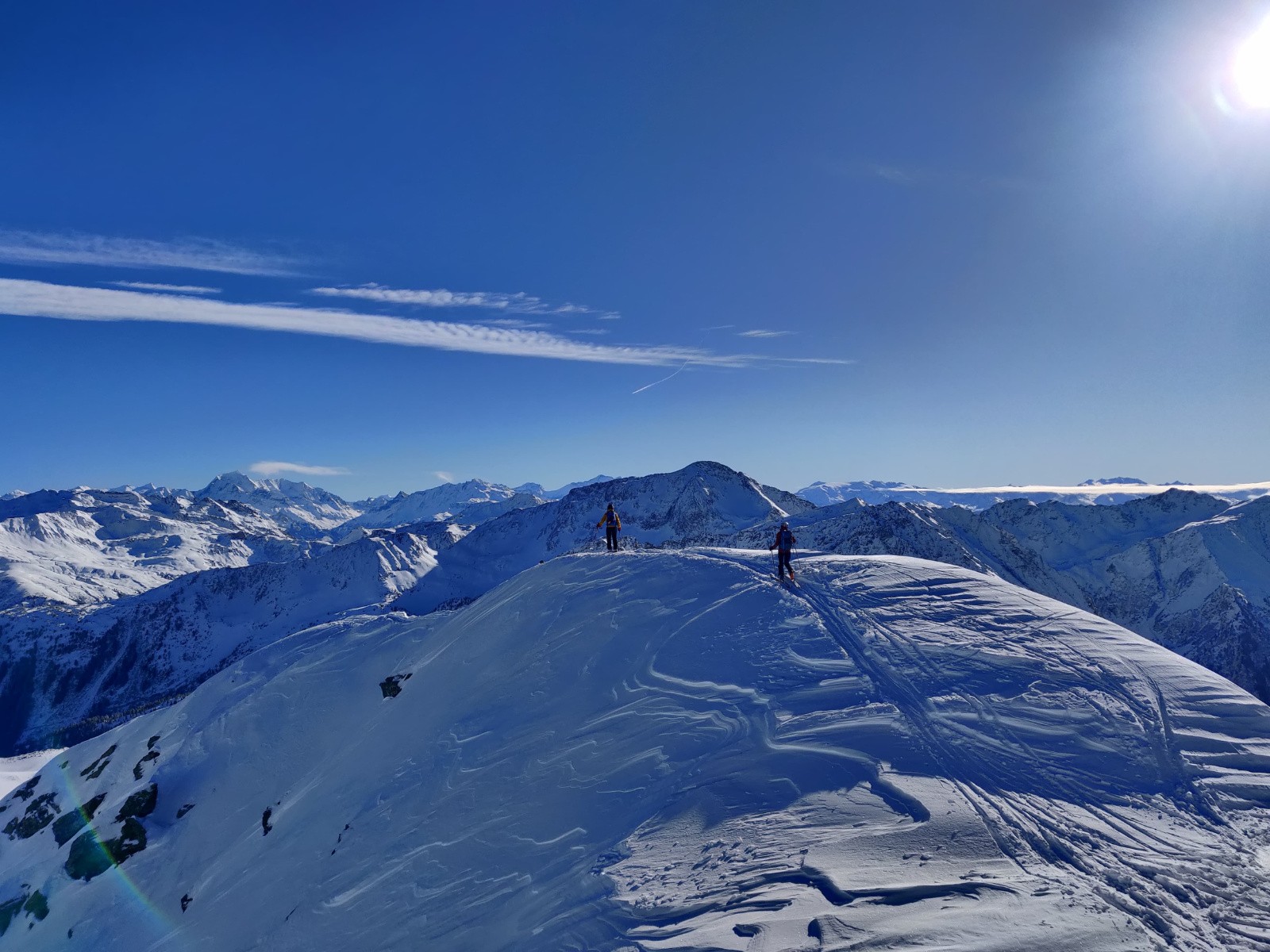 crête est vue du sommet 