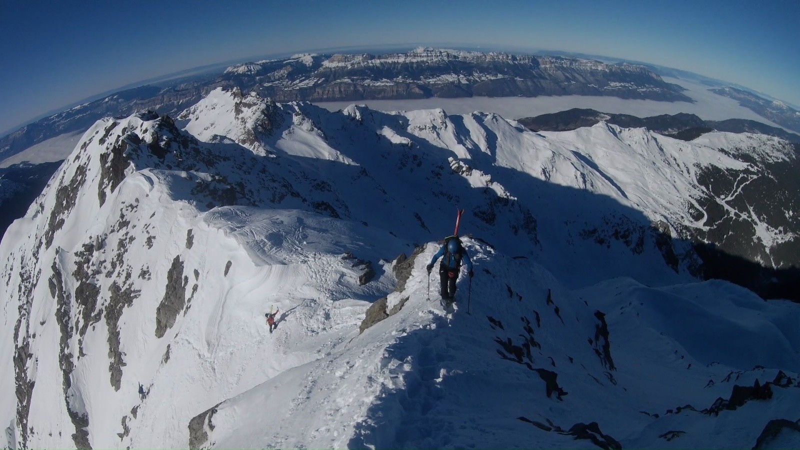 &nbsp;mini bout d'arrête avant le sommet
