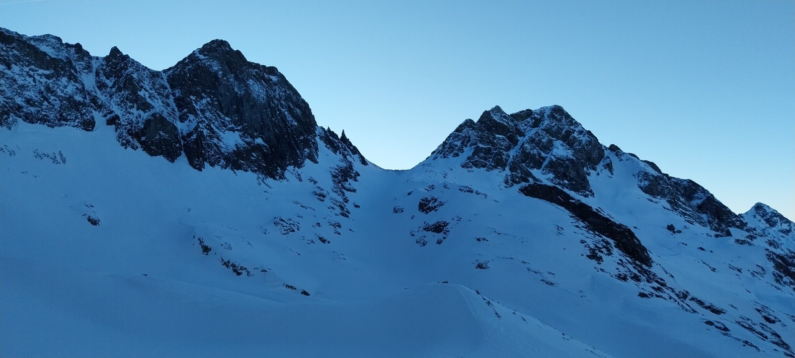 le col de freydane depuis la montée du col de la balmette 