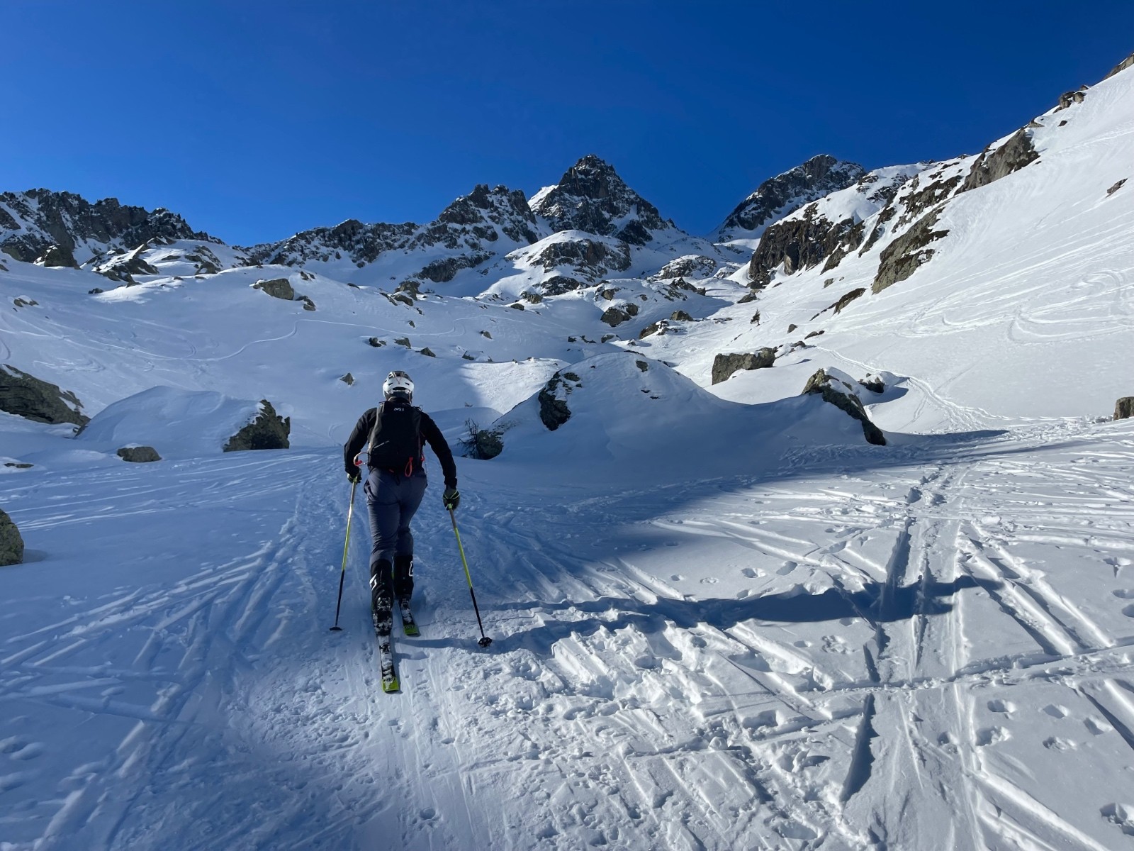  Vallon de Roche fendue, Thomas imprime un rythme à 1000m/h ! 