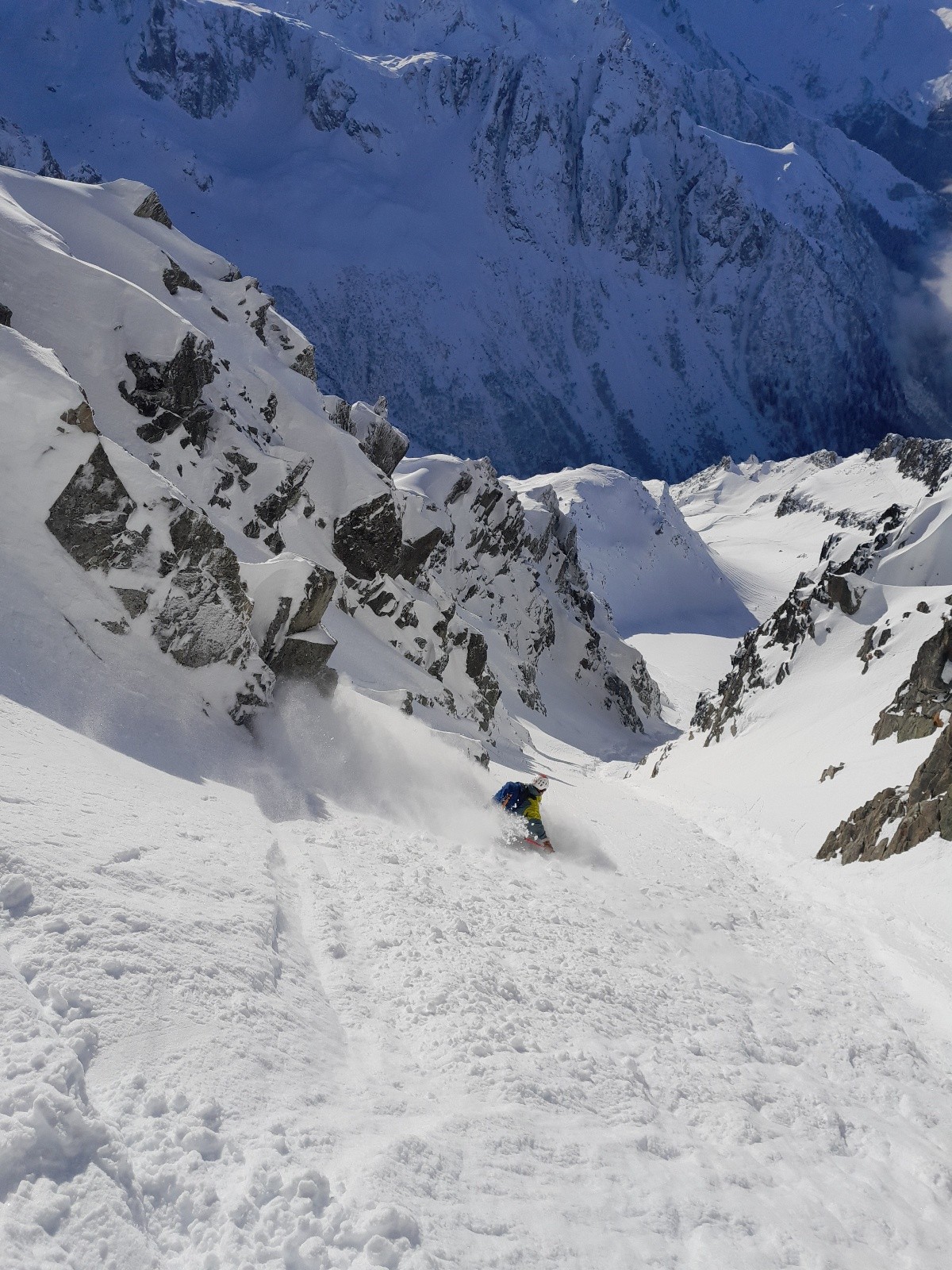 Freinage automatique (80cm) au milieu du couloir  