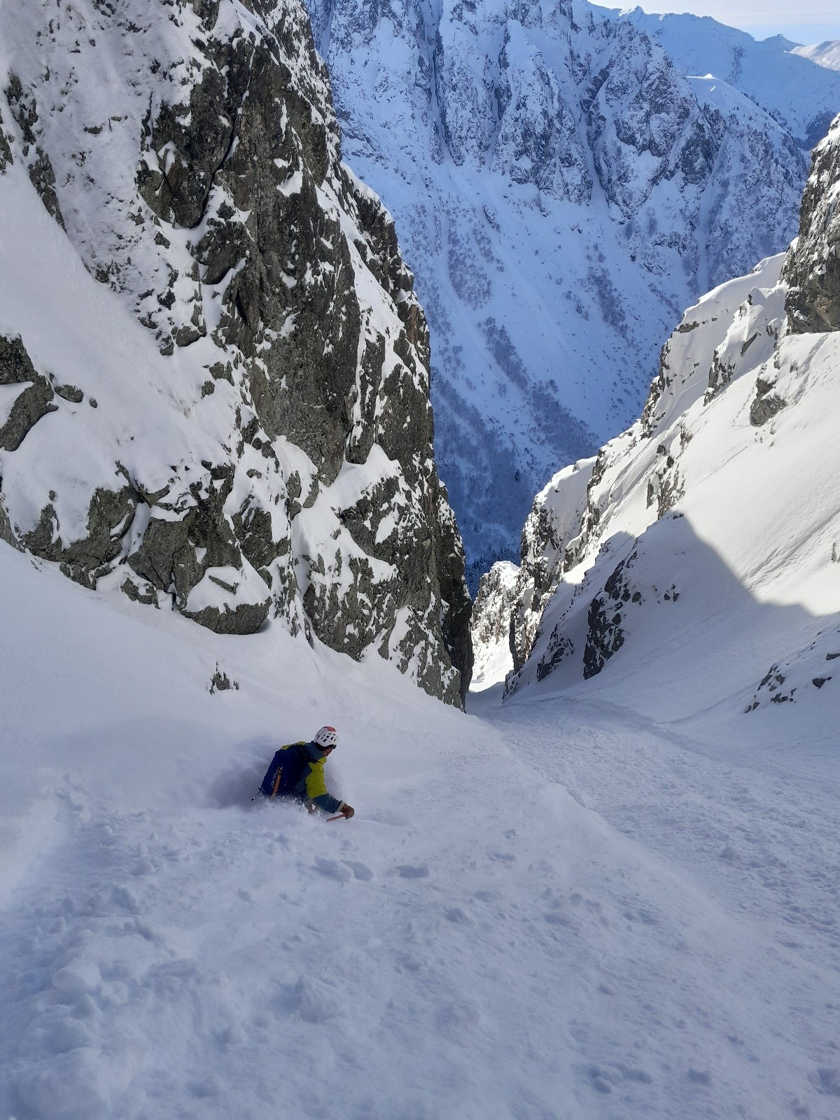 Toujours en freinage automatique, mais à la gorgette 700m plus bas.