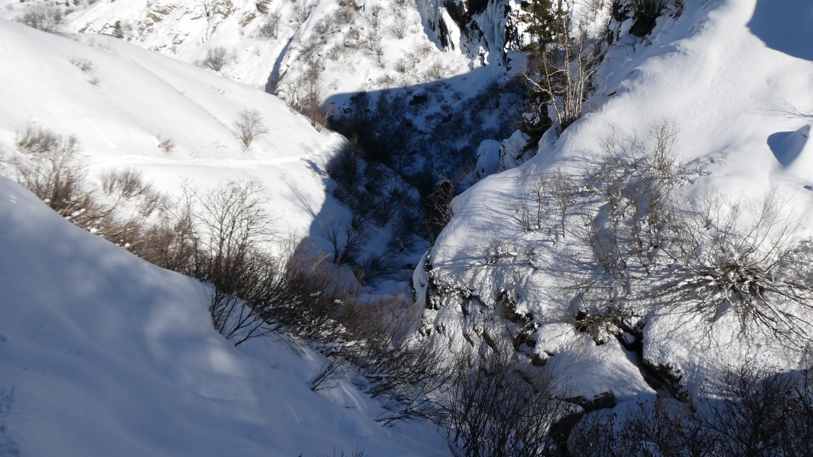 dans les gorges de la Neuvache 