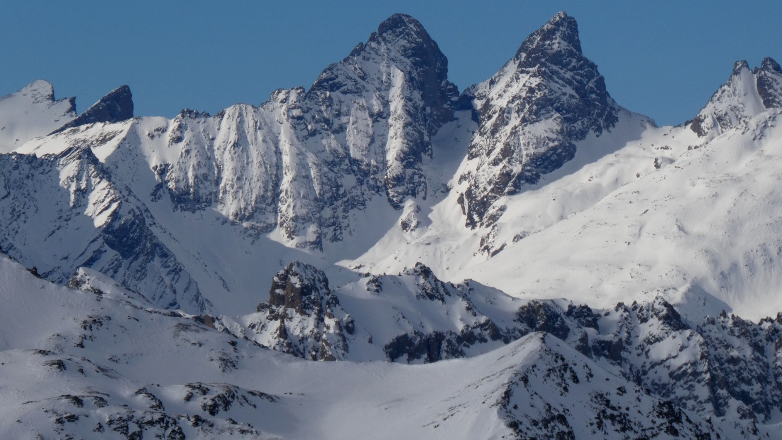 dédicace aux mauriennais 