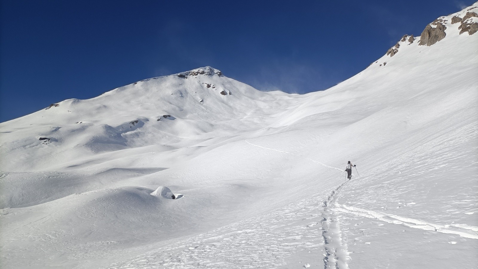 Col du Cousset et aiguille éponyme 