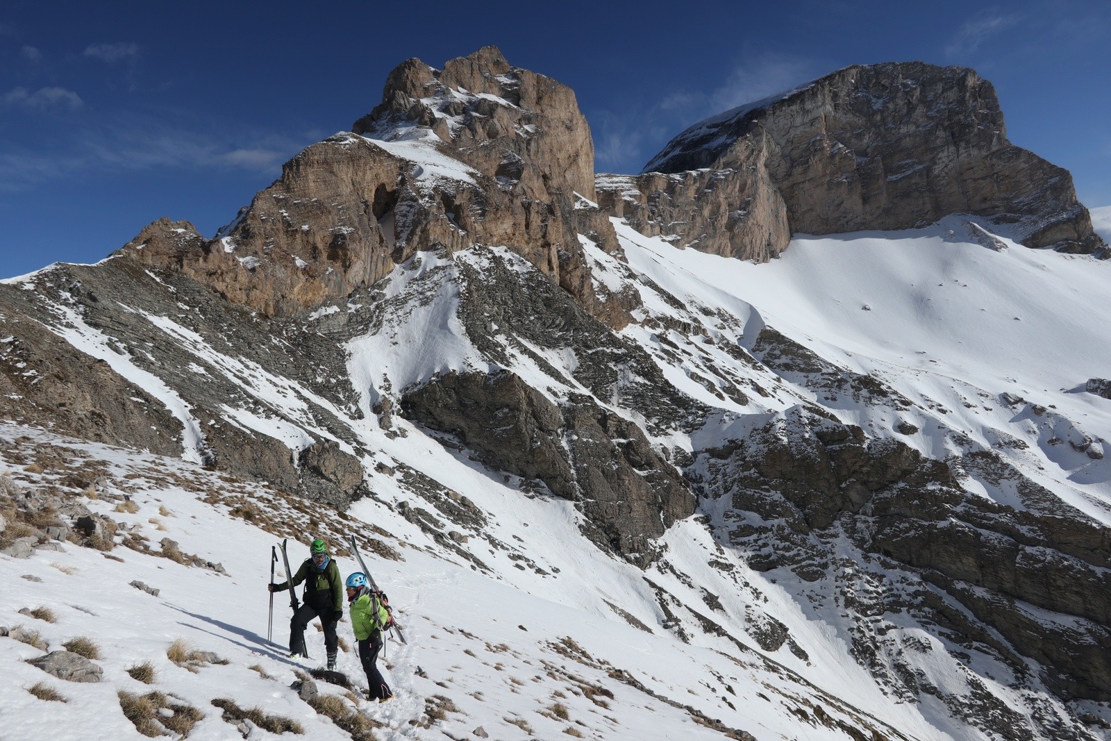 Chaussage au Col des Vautes