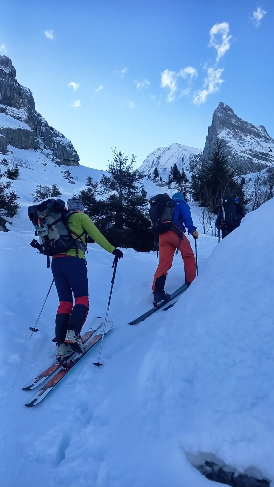 &nbsp;On arrive sous la combe de la Forclaz