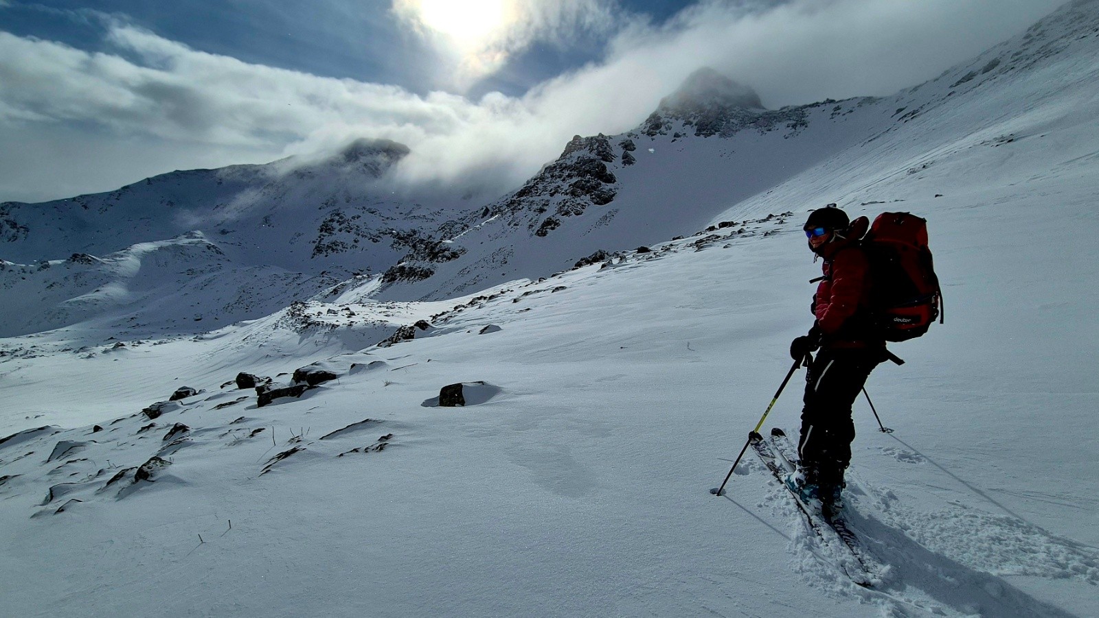 Dans la descente du pic du lac blanc en allant vers le col du Vallon