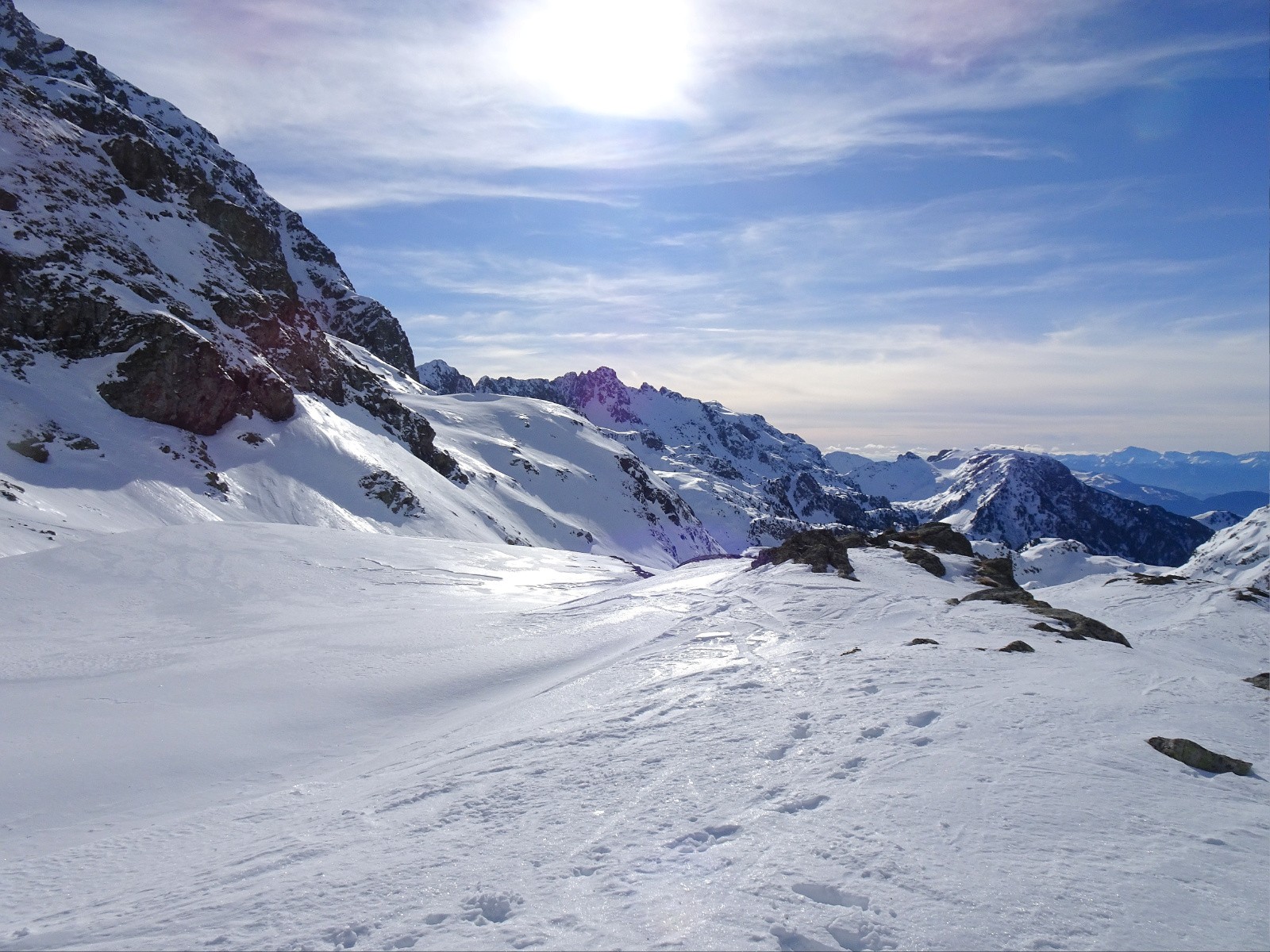 Carrelage, mais ça se skie. Le seul passage vraiment dur à skier est au niveau des lacs.