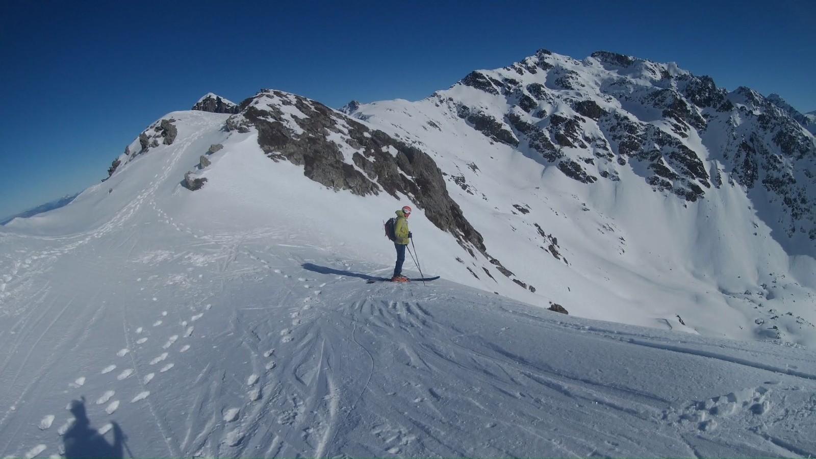  en haut de la dent de bédina