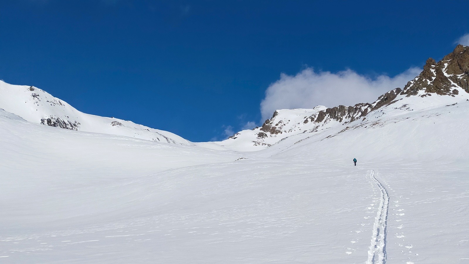 J3 Remontée au col N du Chardonnet versant E