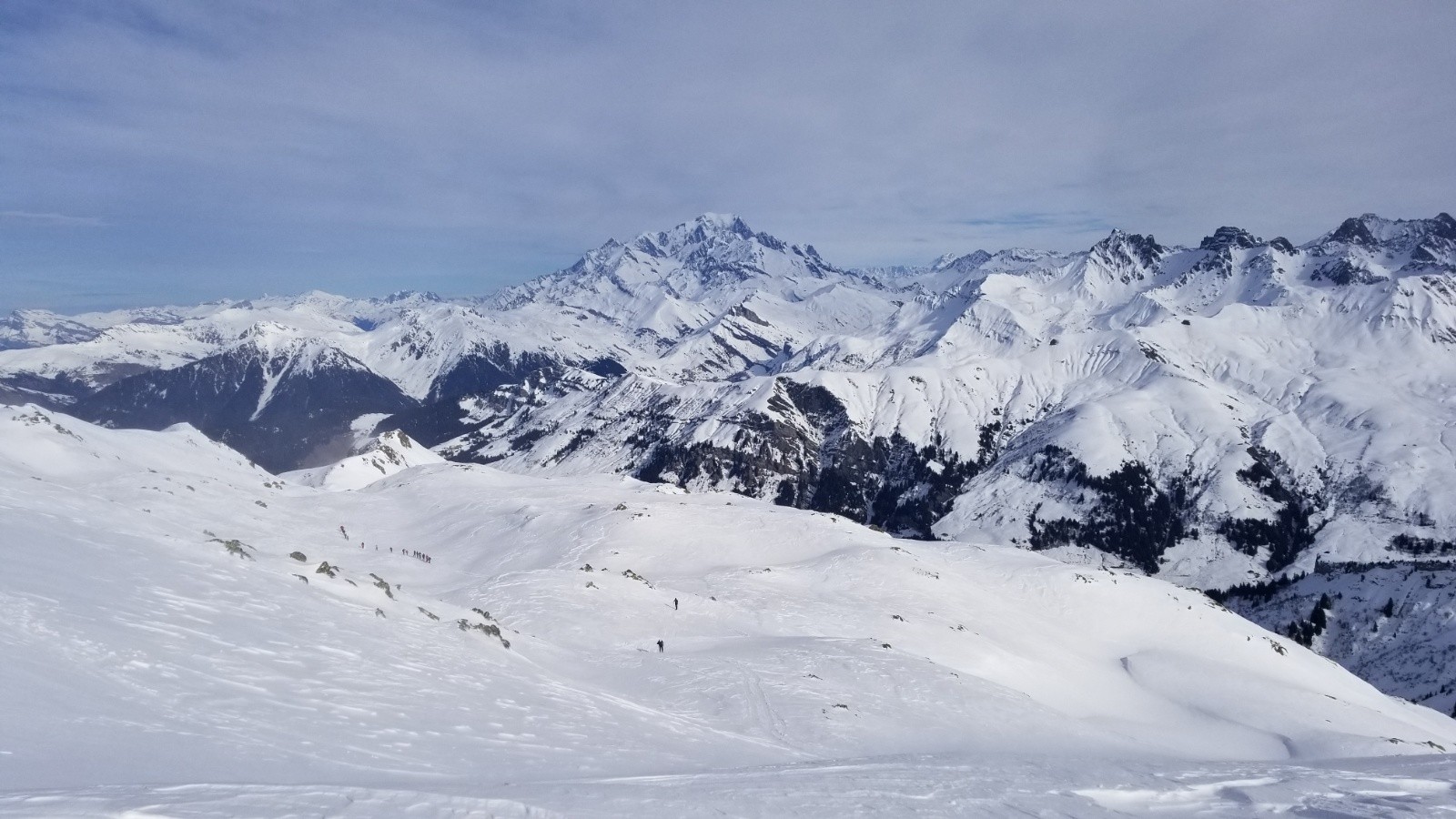 On retrouve la voie normale du Grand Mont et le Mont-blanc