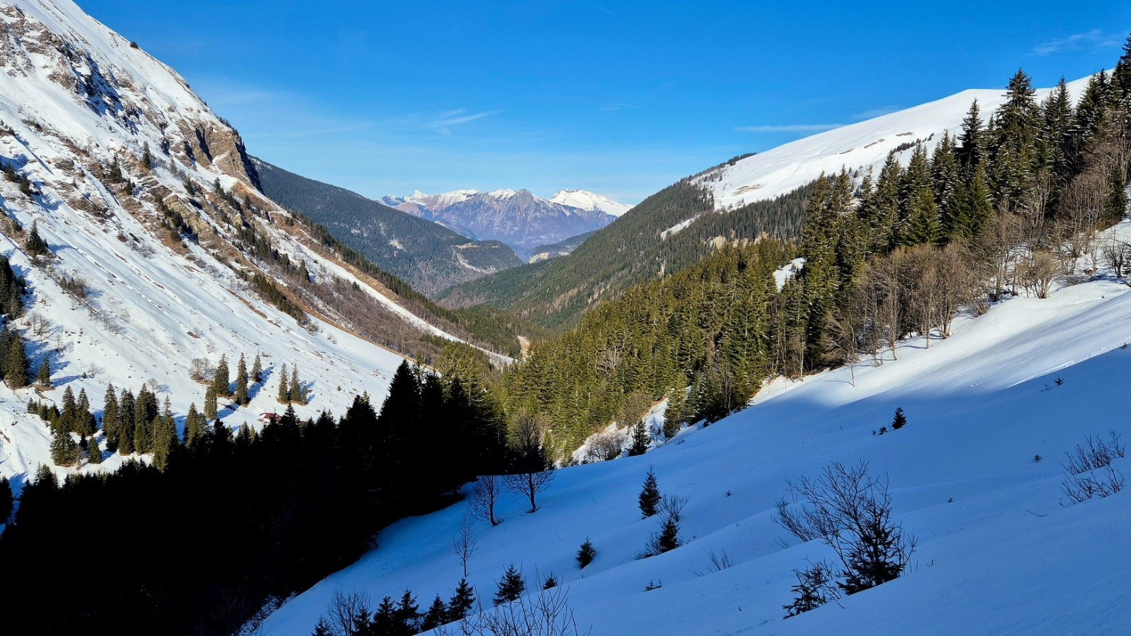 &nbsp;Dans la montée vers Oulettaz&nbsp;